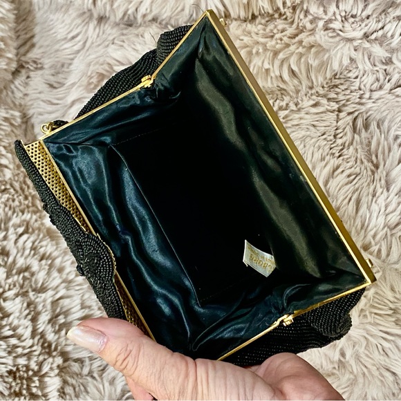 Black beaded clutch/hand bag - Picture 4 of 4